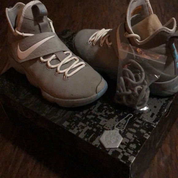 Lebron 14 “MAGS” - Picture 3 of 8